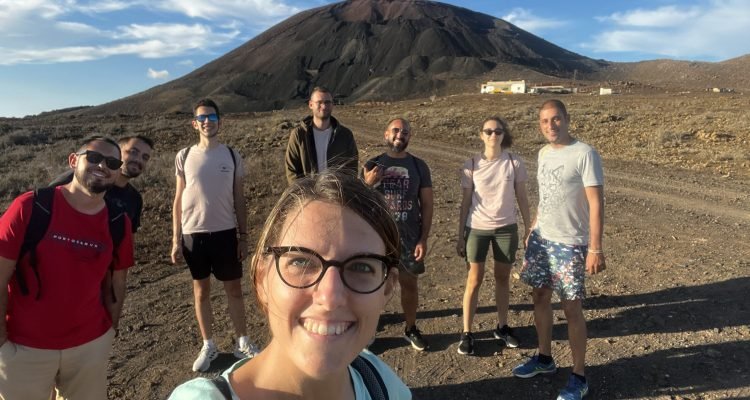 Alcuni ragazzi del team di Agilelab durate un escursione