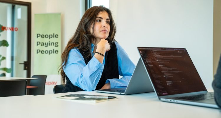 Dipendente di Satispay in una riunione
